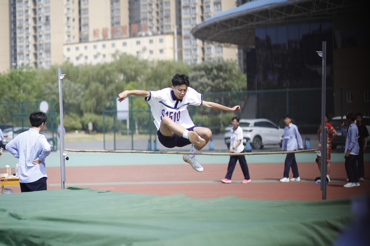 安阳正一中学举行2024年春季田径运动会